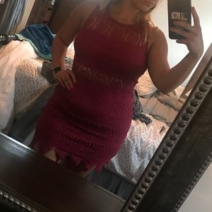 💙3/$45 DRESSES💙 Burgundy dress with crochet lace
